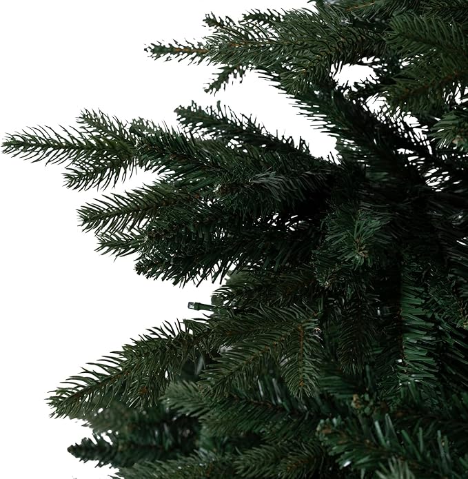 Naomi Home 7.5ft Rustic Christmas Tree with Lights, Realistic Classic Prelit with 3661 Branch Tips, 800 Warm Lights and Metal Stand, Aritificial Tree