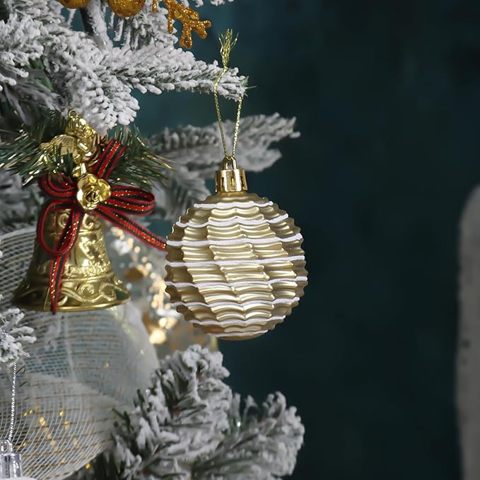 100PCS White and Gold Christmas Ornaments Set, Shatterproof Christmas Ball Ornaments Bulk, Assorted Decorations Baubles Hanging Ornaments for Christmas Trees Holiday Party Decor (White & Gold)