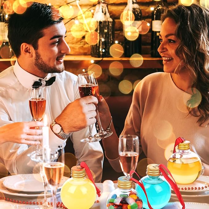 Patelai 18 Pcs Christmas Drink Balls Clear Shot Glass Ornaments Xmas Tree Fillable Ornaments Plastic Xmas Water Bottle Bulbs for Holiday Party Decorations(Round,150 ml)