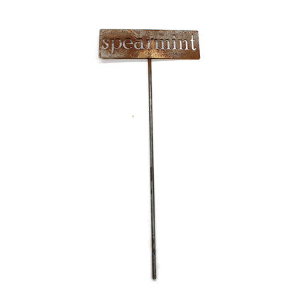 Classic Metal Garden Markers 19 Inches Tall (spearmint, Naturally Rusted)
