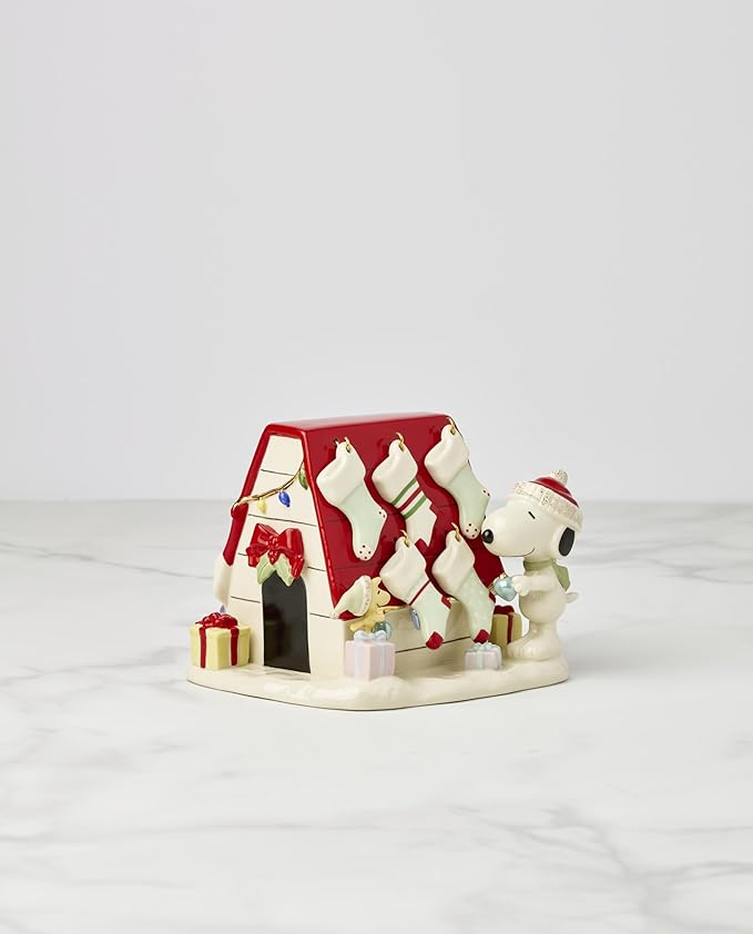Lenox 897884 Snoopys Christmas Decor for You Figurine, Christmas Decorations, Peanuts, Indoor