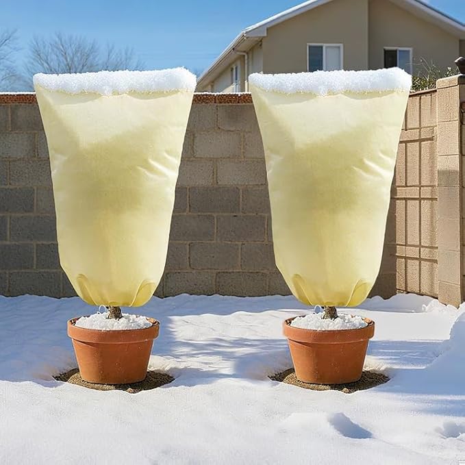 MIXC Plant Covers Freeze Protection, 31.4''×39.3'' Winter Cold Weather Frost Blankets Shrub Jacket with Drawstring Reusable Frost Protection Cloth for Outdoor Plants Fruit Tree Potted (4 Pack)