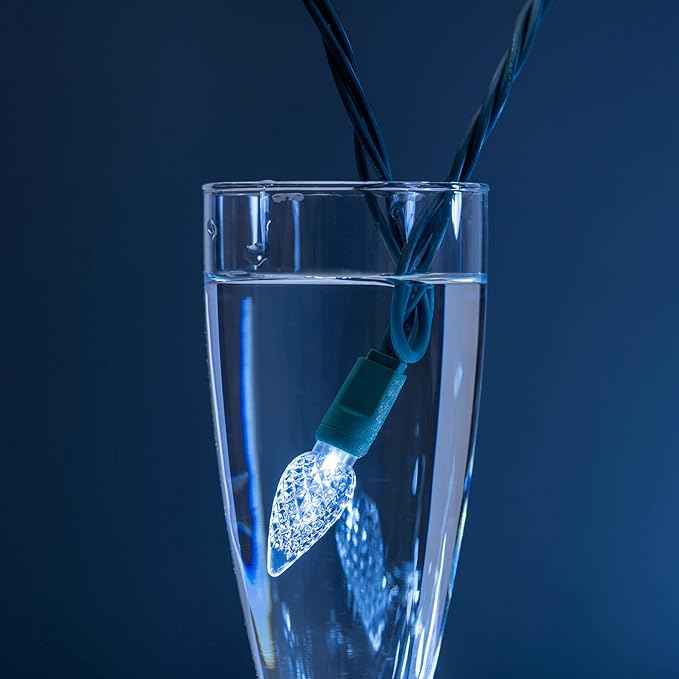 YULETIME Cool White One-Piece C6 Strawberry Christmas Lights 140 Count 71 Feet, 2 Sets 70 LED 35.5 ft High Waterproof UL Certified String Light (Cool White)