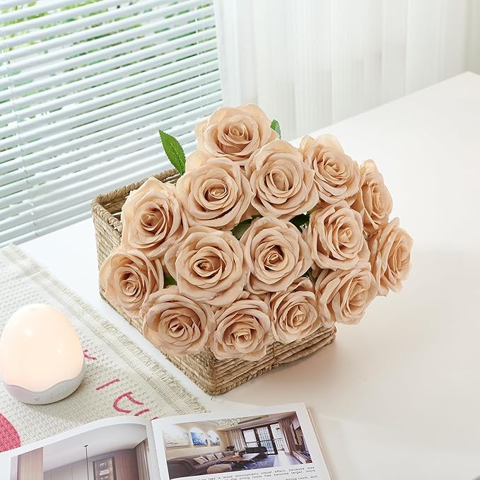 50pcs Beige Roses Artificial Flowers Bulk Fake Roses Silk Flower with Stems Realistic Flowers for Wedding Centerpiece Party Birthday Decor