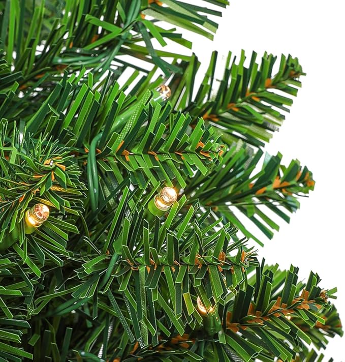 Small Christmas Tree with Lights,2ft Pre Lit Artificial Mini Xmas Tree for Tabletop,Outdoor,Bedroom,Office Decorations,Includes 50 Led Warm Lights,73 PVC Branch Tips,Green（Battery Operated）