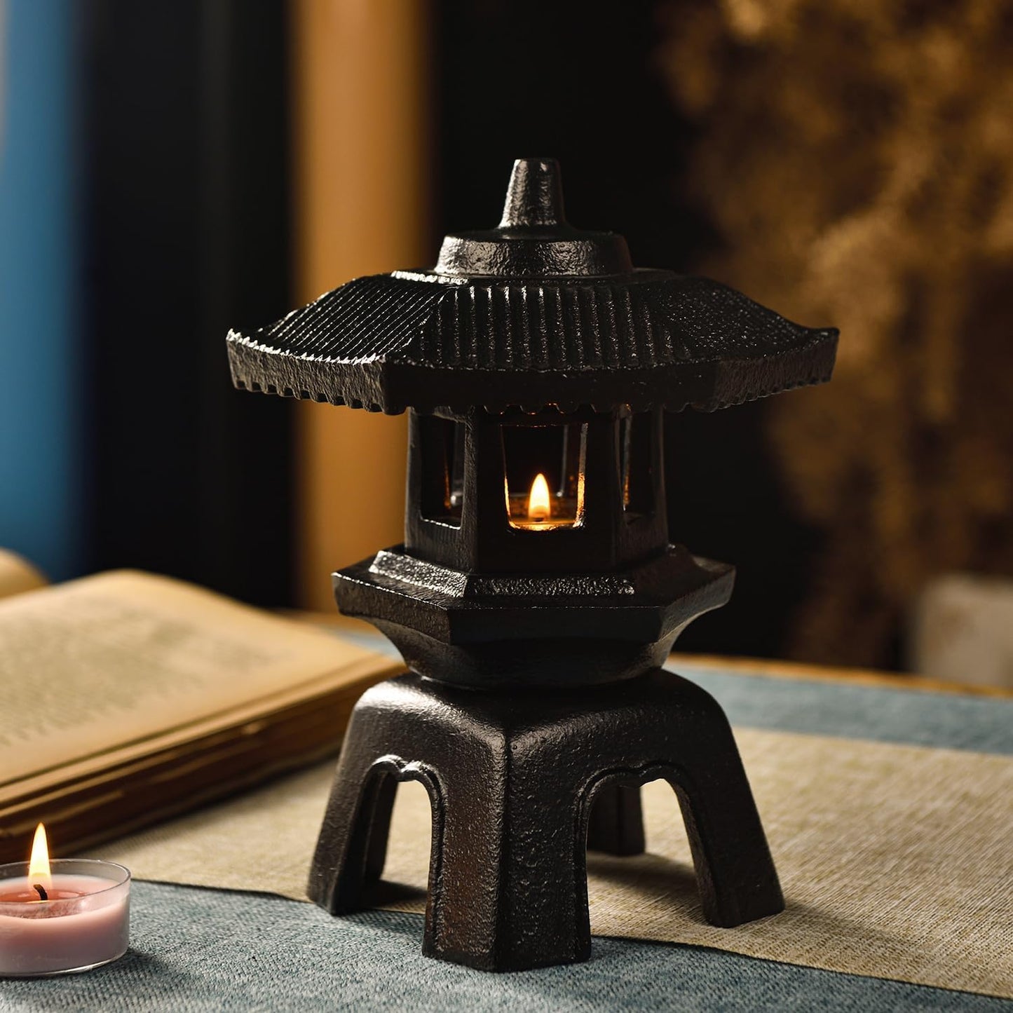 Sungmor Cast Iron Candle Lantern - Japanese Pagoda, Vintage Indoor/Outdoor Zen Garden Decorative Lantern, Heavy Duty Tealight Candle Holder Stand, Rustic Home Decor Patio Yard Art Ornament