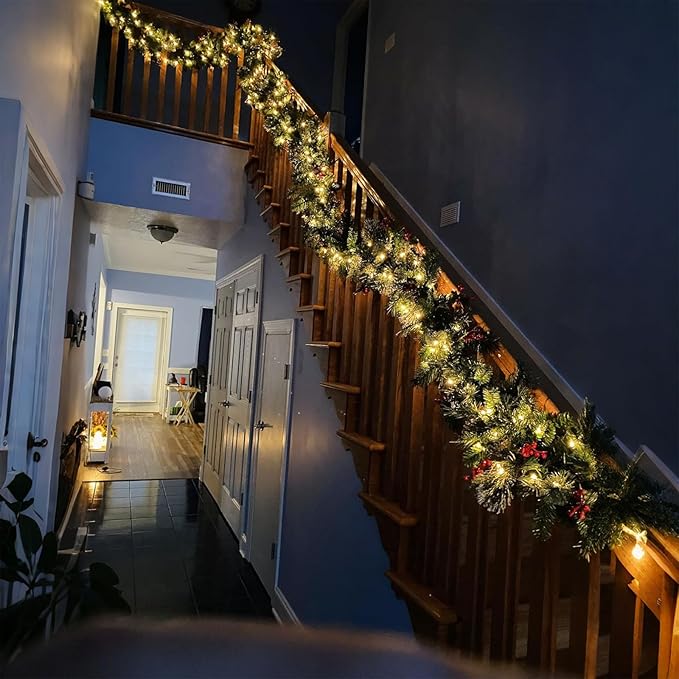 Christmas String Lights Battery Operated - 17 FT 50 LED Bulb Clear Mini Lights with 8 Modes, Waterproof Tree Light for Xmas Christmas Garland Bedroom Outdoor Indoor Holiday Party Garden Decor