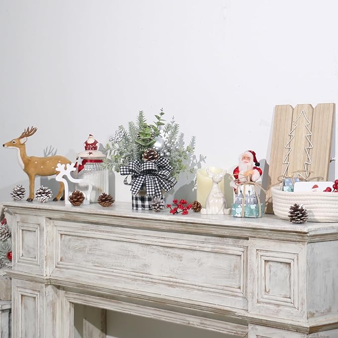 Small Buffalo Check Plaid Christmas Tree, Artificial Mini Tabletop Christmas Tree Decorations, for Winter Home Hliday Party Xmas Decor - Black/White.