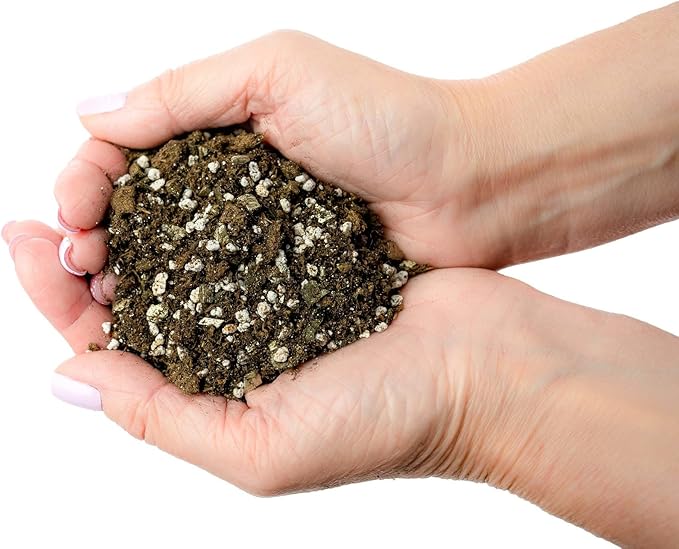 Gardenera Organic Moisture Control Potting Mix - Absorbs 33% More Water Than Basic Potting Soil - 5 Quart