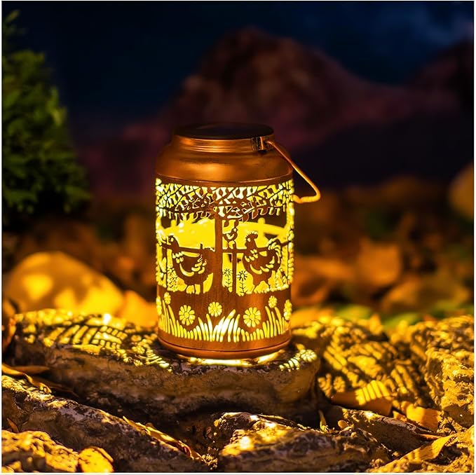 Chicken Solar Lanterns Outdoor Hanging Waterproof Solar Lights Chicken Gifts for Women Men Metal Rooster Decorative LED Lanterns for Outside, Patio, Landscape, Yard Decor, Garden Decorations