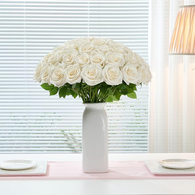 50pcs Ivory Roses Artificial Flowers Bulk Fake White Roses Silk Flower with Stems Realistic Flowers for Wedding Centerpiece Party Birthday Decor