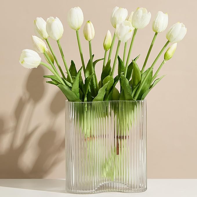 15 Pcs White Tulips Artificial Flowers Faux Tulips Real Touch Latex Fake Flower Bouquet for Spring Wedding Home Décor Centerpiece Arrangements