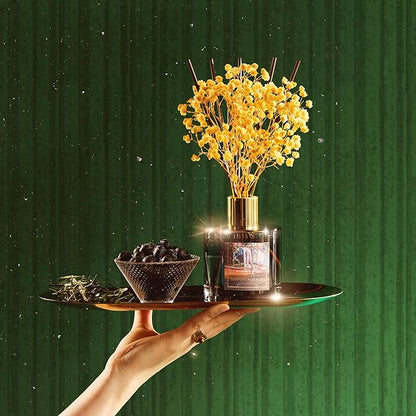 COCORRÍNA Reed Diffuser - Midnight New York 6.7 Fl.oz Reed Diffuser Set with 8 Sticks & Preserved Baby's Breath, Reed Diffuser for Home Bathroom Shelf Decor