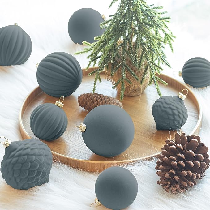 KI Store Velvet Christmas Balls Lux Gray 25pcs Flocked Christmas Tree Ornaments Assortment for Xmas Tree Holiday Decor
