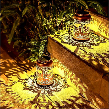 Chicken Solar Lanterns Outdoor Hanging Waterproof Solar Lights Chicken Gifts for Women Men Metal Rooster Decorative LED Lanterns for Outside, Patio, Landscape, Yard Decor, Garden Decorations