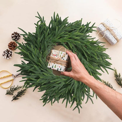 Realistic Thick and Lush Christmas Garland for Mantle Christmas Decorations Indoor 6FT Real Touch Artificial Pine Garlands for Stairs Railing Outdoor Fireplace Table Xmas Holiday Decor Winter Greenery