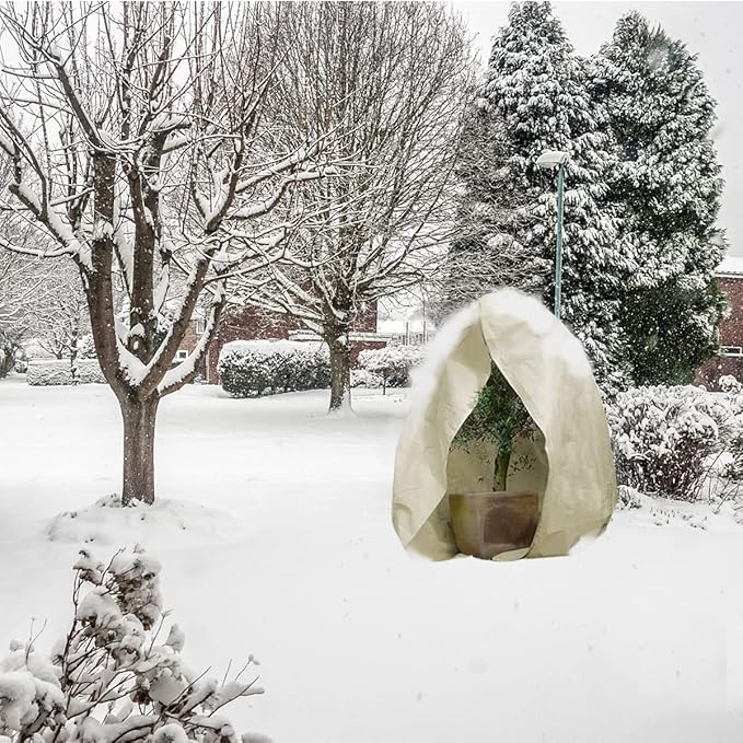 gardtree Plant Covers Freeze Protection 47.2" x 70.8" 2 Packs 2.4oz/yd², Thickened Winter Plant Frost Protection Garden Cold Weather Tree Wrap with Zipper Drawstring for Outdoor Shrub Potted Plant