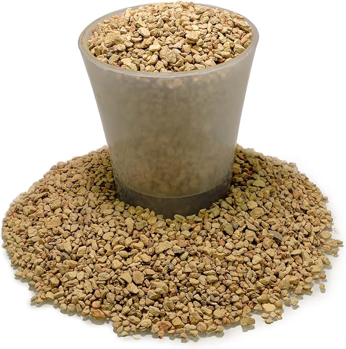 GARDENERA Diatomaceous Earth (Diatomite) Soil Additive | Aids Drainage | Creates Soil Structure for Roots - (2 Quart Bag)