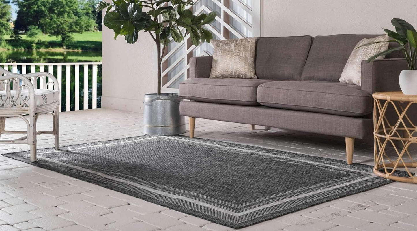 Unique Loom Outdoor Border Collection Area Rug - Soft Border (8' x 11' 4" Rectangle Black/Ivory)