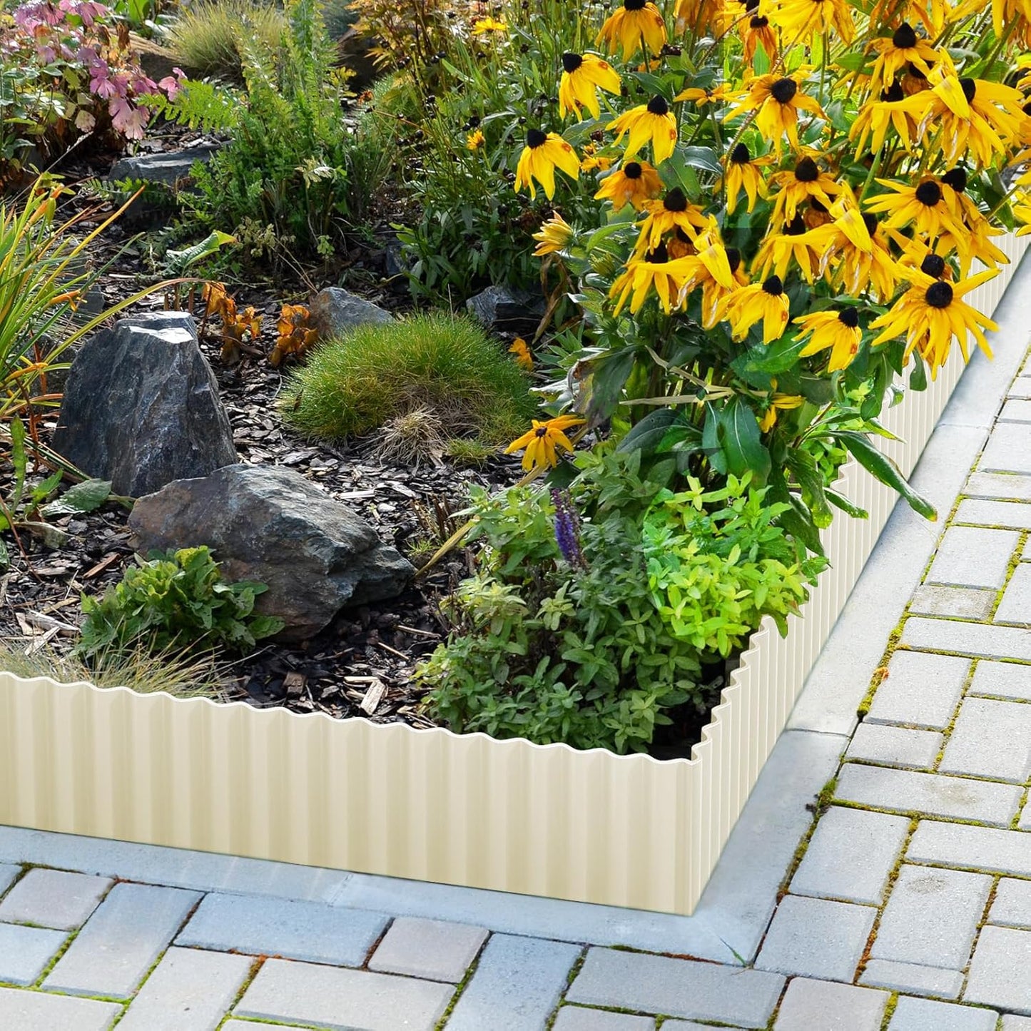 LAVEVE Corrugated Metal Garden Edging 10" x 20Ft, Landscape Edging Border for Lawn, Flower Bed, Garden Fence, Paver Edging (Cream)