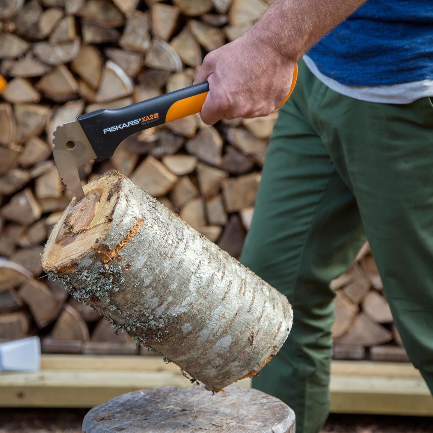 Fiskars 12" Hookaroon - Non-Slip Grip Handle with Pointed, Angled Blade - Landscaping Tool for Rotating, Dragging, Stacking Logs - Black/Orange