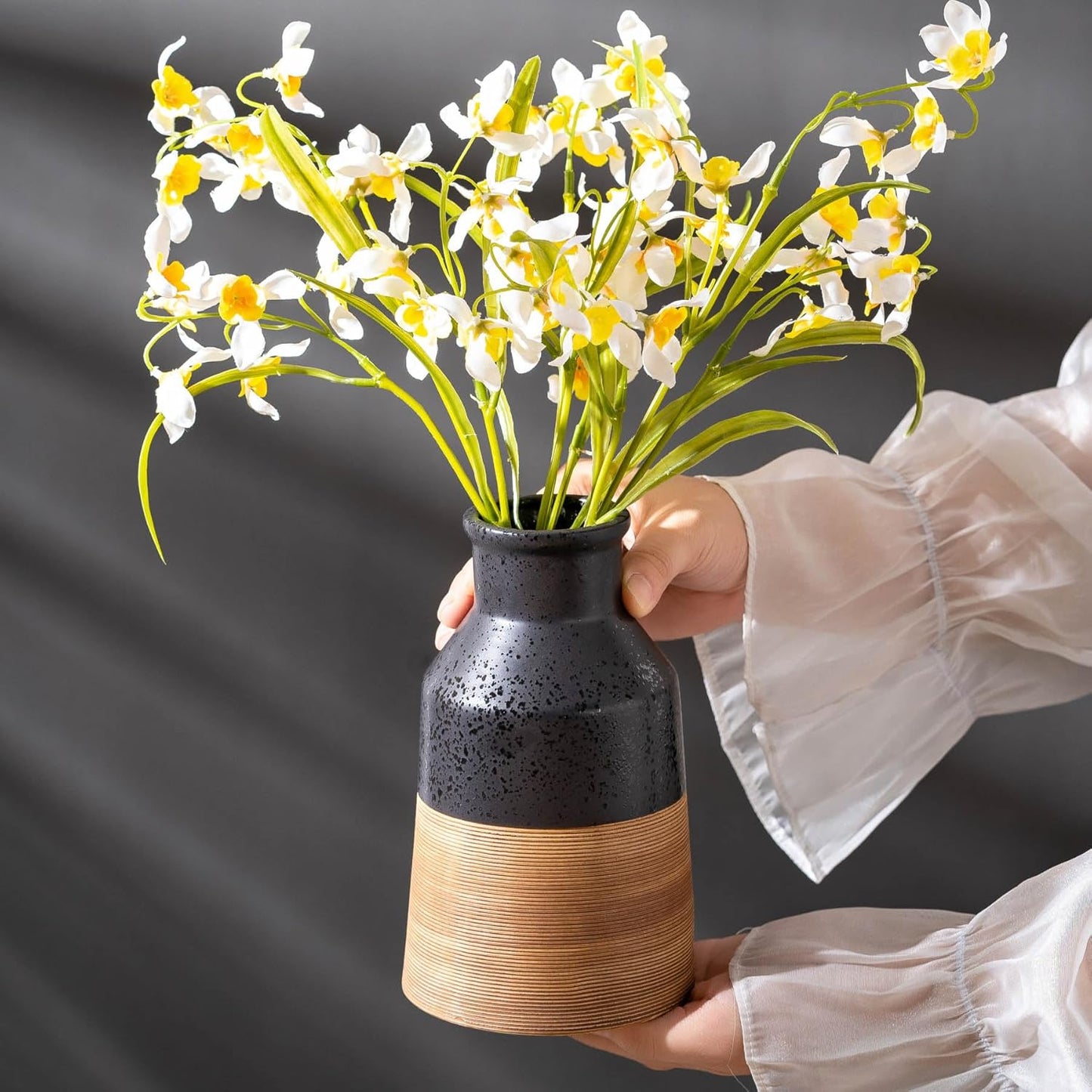 Black and Brown Rustic Farmhouse Floral Ceramic Striped Vase, Modern Antique Decorative Ceramic Flower Vases for Bouquet, Living Room, Bookshelf, Office, Wedding Mother Cottage Core Home Decor 7.7 in