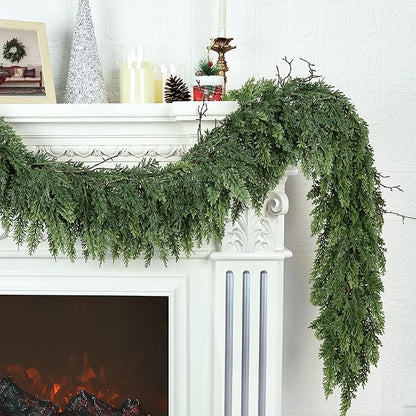 Realistic Christmas Garland for Mantle Real Touch Thick/Lush Artificial Cedar Garlands Christmas Decorations Indoor Christmas Garland for Stairs Railing Outdoor Table Xmas Holiday Decor Greenery 5FT