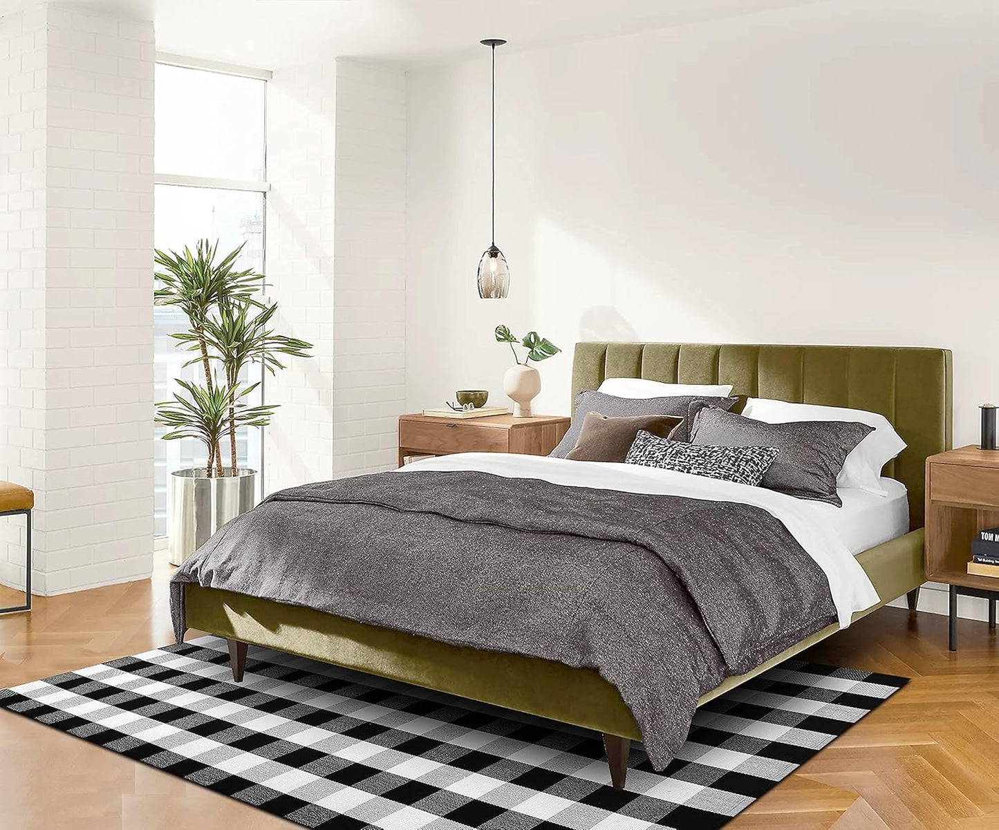 IOHOUZE Buffalo Plaid Rug 5x8 Ft Indoor Outdoor Rug, Washable Rugs for Living Room, Spring Summer Welcome Mats Outdoor, Black White Rug for Farmhouse/Entryway/Home Entrance