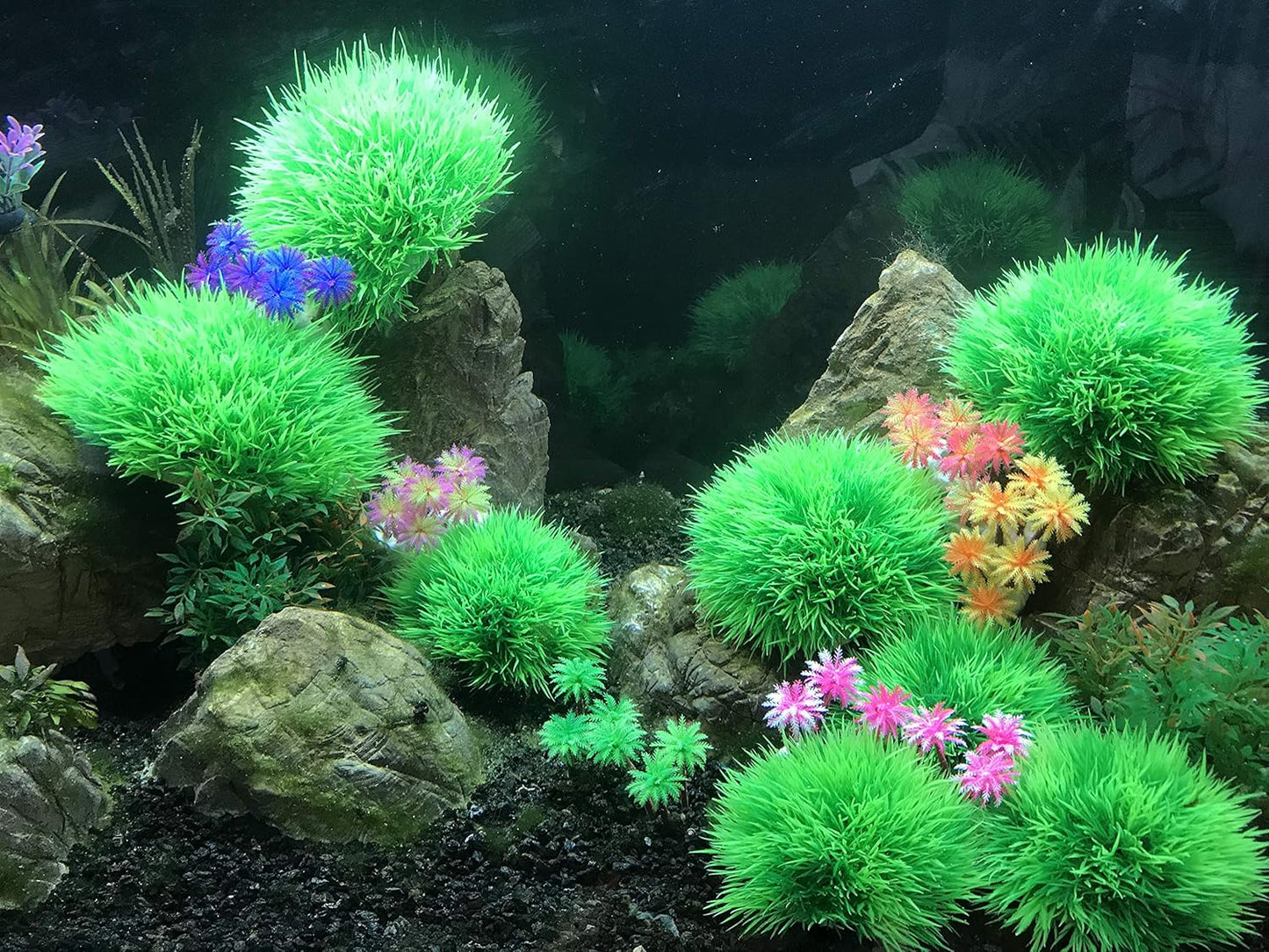 BEGONDIS 4Pcs Aquarium Decorations Fish Tank Artificial Green Water Plants Made of Soft Plastic