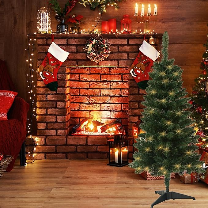 Pre-Lit Artificial Christmas Tree 4Ft, Battery Operated Desktop Xmas Tree with 70 LED 210 Branch Tips Mini Christmas Tree Decoration Indoor Outdoor