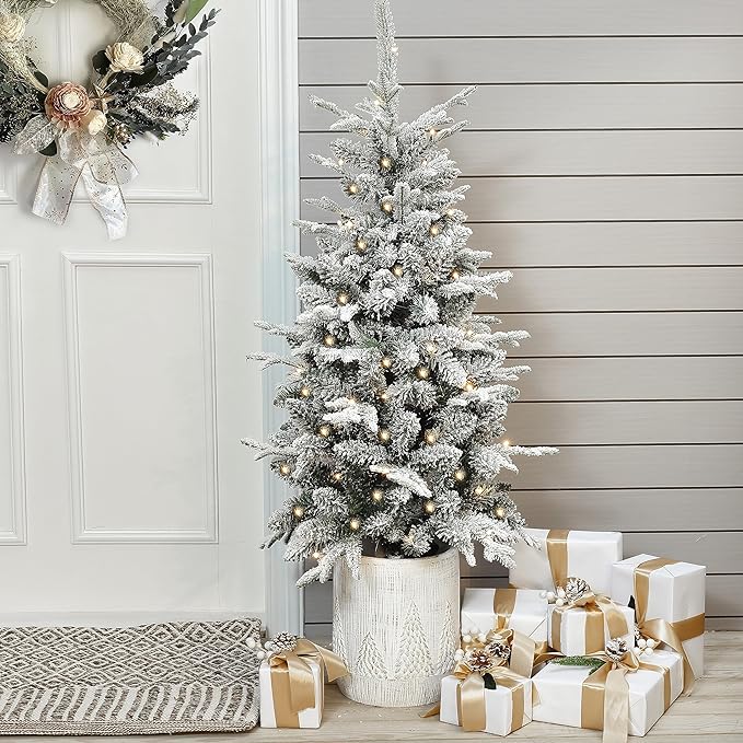 LuxenHome 4FT Small Potted Christmas Tree, Battery Operated Flocked Christmas Tree with 70 LED Lights, Prelit Artificial Xmas Trees with Pot, Lighted Pine Tree for Indoor, Outdoor Holiday Display