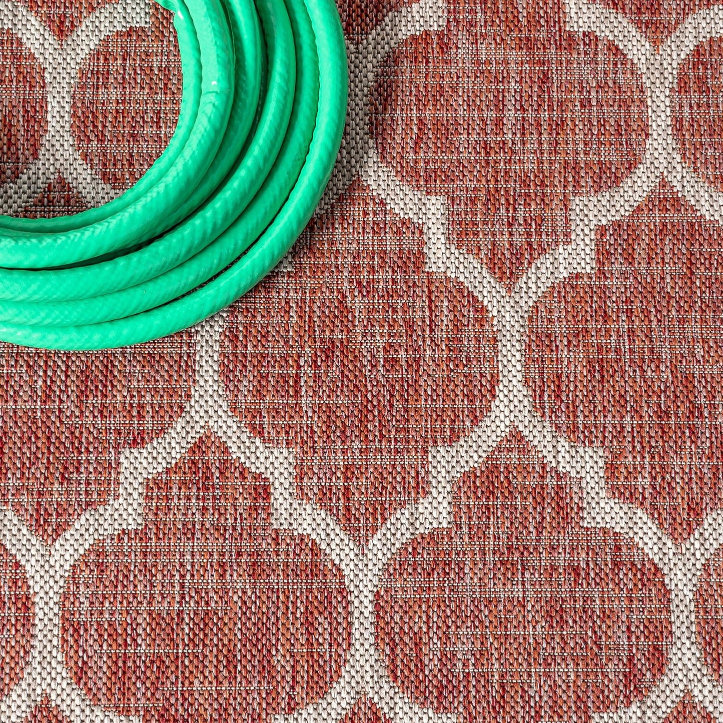 Eyely BMS109C-3R Santa Monica Trebol Moroccan Trellis Textured Weave, Pet Friendly, Non-Shedding, Stain Resistant, Easy-Cleaning, Red/Beige, 3' Round, Indoor/Outdoor, Area Rug